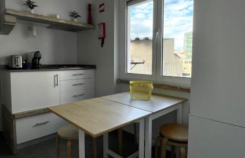 Central Retreat by the River, by TimeCooler - Foto 17