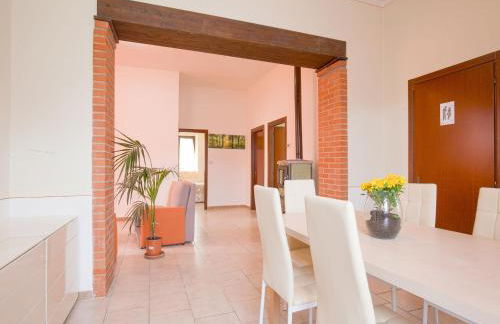 Villa in Italy With Private Garden Retreat - Foto 27