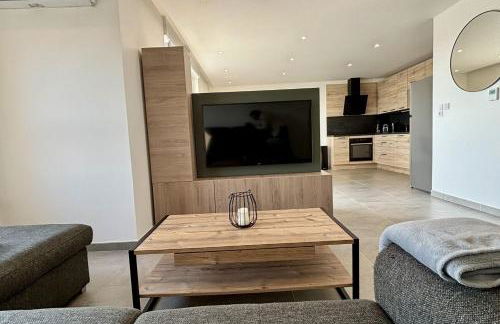 Cozy Apartment 4p Tram at doorstep - Foto 2