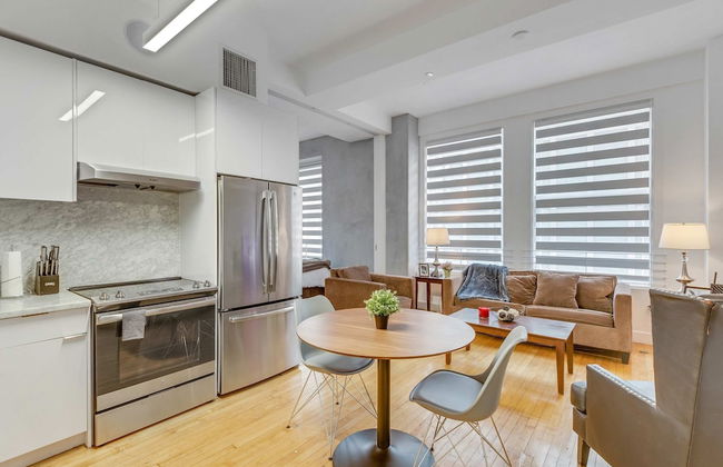 Stylish Deluxe 1BR At HWH by Oneluxstay - Foto 10