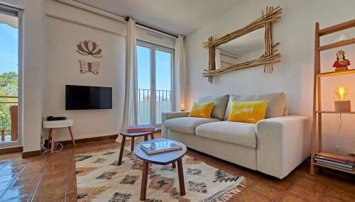 Sunrise -Swimming-pool-Saint-Tropez center-parking - Photo 4