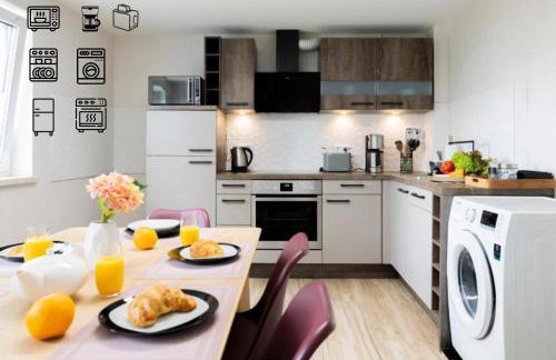 Gelbe Koffer - Stillvolle Design-Maisonette Heiligenwald OT Schiffweiler - bis 6 Pers - Wald & See nah - Foto 4