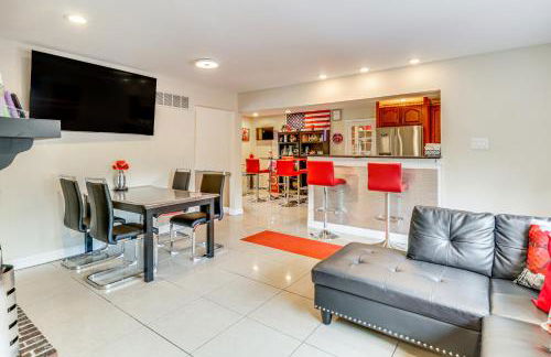 Hidden Paradise on 5 Acres with Hot Tub and Deck! - Foto 10