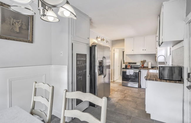 3bdcheyenne Mtn Suburbsrestaurants & Hiking - Foto 12