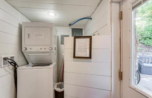 Lakefront Rocky Mount Main House with 3 Cabins! - Photo 10