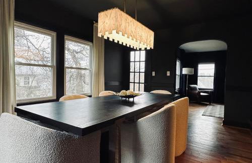 Stylish 3BR with Patio Walk to State Capitol - Foto 18