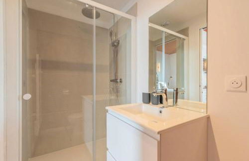 Studio équipé côté cour, parking gratuit - Foto 12