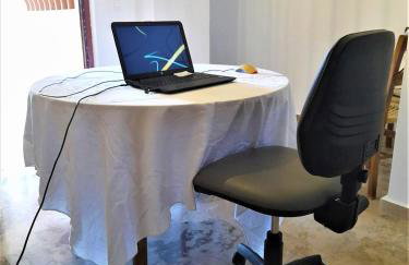 MODERN GROUND FLOOR APARTMENT ON the PEBBLES - Foto 23