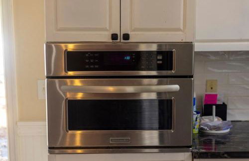 12 mi from Parris Island Cozy home - Photo 16