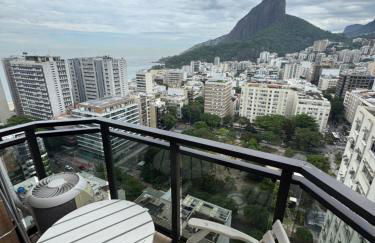 Leblon - Vista Mar no Top Flat Leblon com Academia, Garagem e Arrumação Diária - True Rio - Photo 16