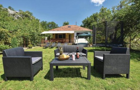 Two-Bedroom Holiday Home In Blato Na Cetini - Photo 2