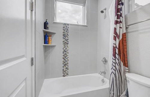 Spacious Denver Home with Private Rooftop Spa - Photo 58