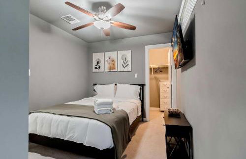 Hot Tub Deck BBQ Grill Patio Dog Friendly - Foto 33