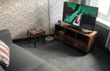 Modern and Homely Appartment! - Available as individual rooms or the Entire Property! - Foto 3