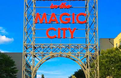 Theatre Retreat 2 Bedroom Loft - 1 Blk from Theatres - Foto 44