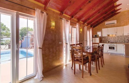 Vila s bazenom Mavrinac - Foto 19