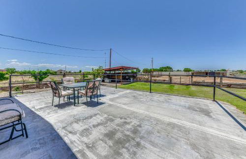 4 Mi to Museums Roswell Getaway with Game Room! - Foto 23