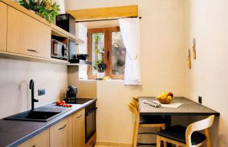 Mirthea Suites - Photo 138