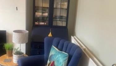 1 Bed Victorian Flat Sleeps 4 - Garden & Patio - Foto 3