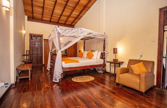 South Point Abbey Whole Villa 4 Bedroom (Sleeps 9) - Photo 12