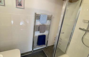 Beech Cottage cosy 7 bed sleeps 9 - dogs very welcome - Foto 8