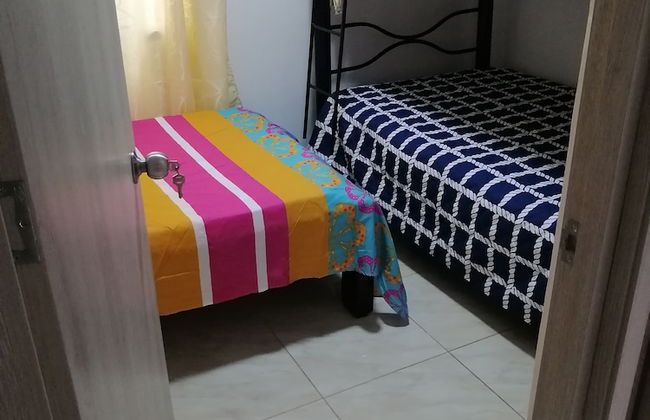 Café de Colores con balcon - Photo 3