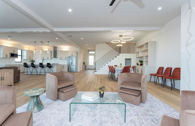 Spacious Bay - Photo 57