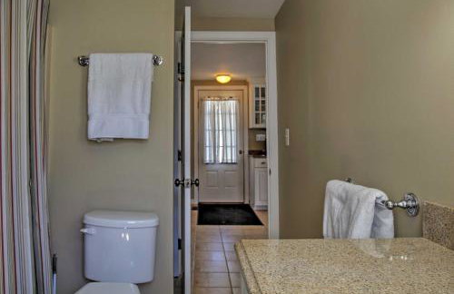 Peaceful Waterfront Apt with Deck, 22 Mi to Portland - Foto 16