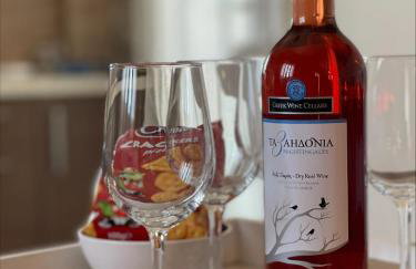 Christina's Garden View Casa - Photo 2