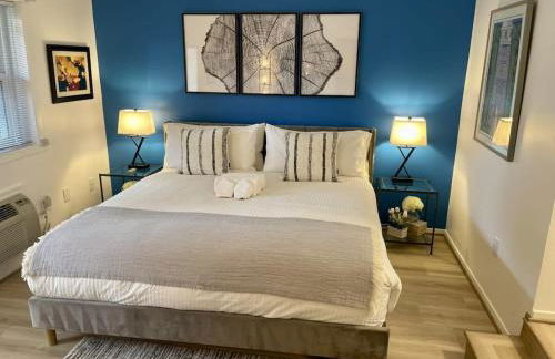 Four Reasons- Location Food Night Life Comfort - Foto 11