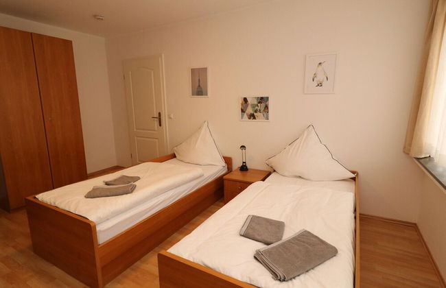 Apartment in Essen With Scenic Terrace - Photo 15