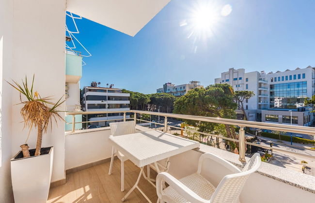 Wave Seaside Apartment - Photo 20