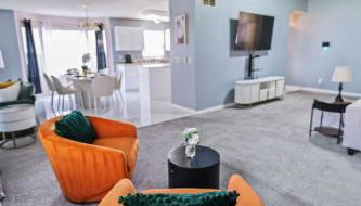 Modern Comfort Loves Park - Stylish 3BR Getaway - Foto 1