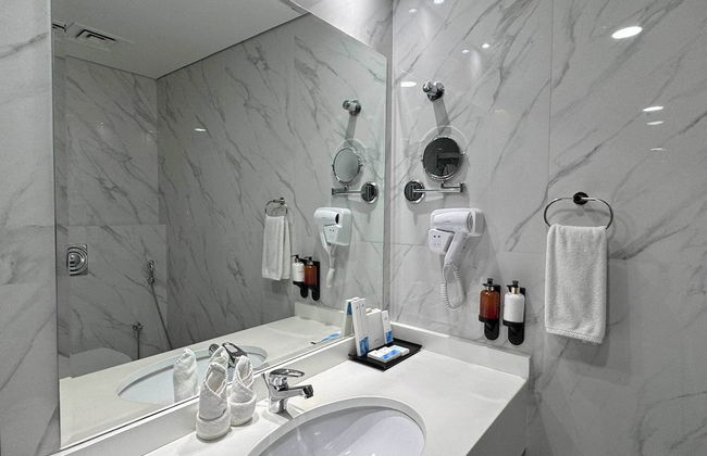 Emirates Grand Hotel - Photo 61