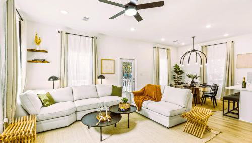 4BR Sleeps 12 Walk to Beach Pool Yard Dogs New 2023 Build - Foto 3