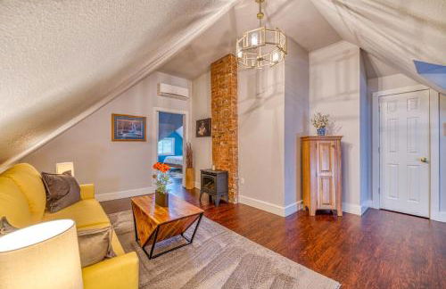 Walk to Dtwn Colorful Cañon City Home with Grill! - Foto 24