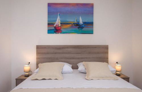 Villa Barbara & Zoran with free parking and heated swimming pool - Photo 26