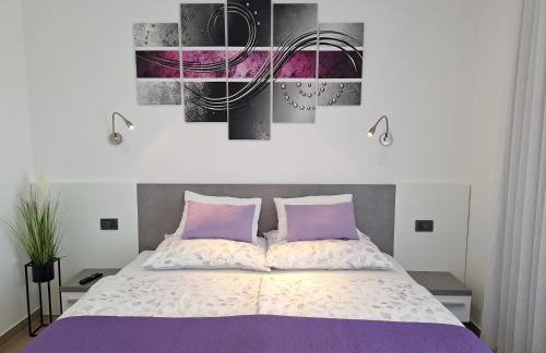 Villa Supernus with Heated Pool - Foto 52