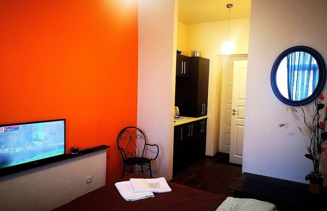 Orange Studio - Photo 38