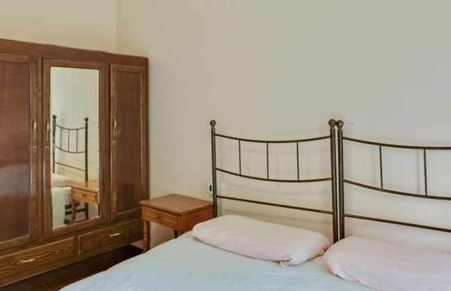 Unique Holiday Experience in Greenery near Lake - Foto 3