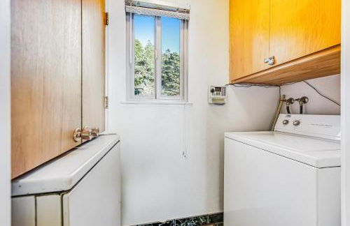 Cove House - Photo 14