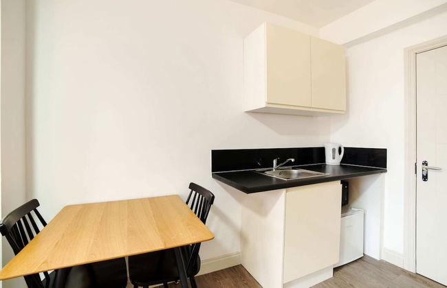 Modern Studio in London Near Wimbledon Park - Foto 12