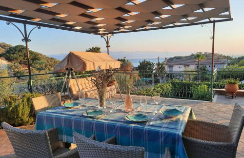 Ella's Sea View Villa - Photo 8