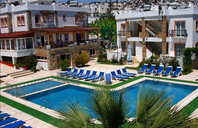 Agar Apart - Photo 1