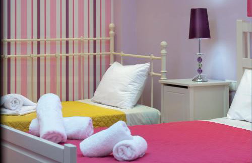 Newly Renovated Villa 4 Seasons with BBQ, private pool, ping pong and football table - Foto 62