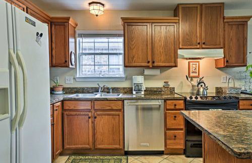 2 Mi to Lake McQueeny Gem with Covered Patio - Foto 11