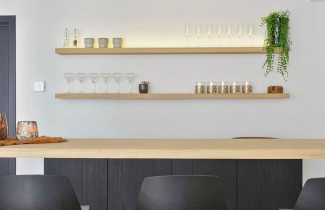 Stunning Modern Apartment With Large Terrace - Foto 12