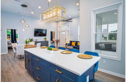 Trendy Historical Home Near Downtown Attractions - Foto 20