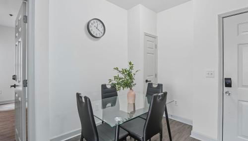 Modern 2BR2BA Near University District - Foto 5