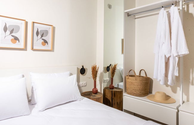 Serene seafront villas - Photo 16